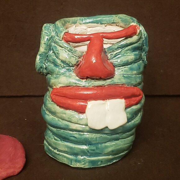 Handmade Hand Thrown Stoneware Ceramic Glazed Kitsch Golfer Figurine Buck Tooth - Picture 7 of 16